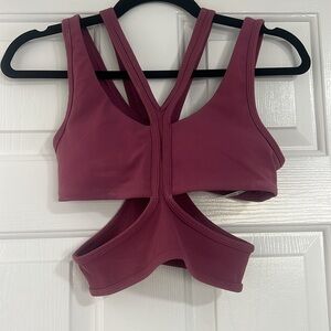 Alo strappy sports bra size small